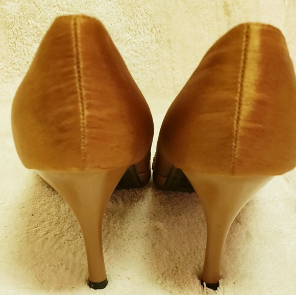 👠Delicious copper colored heels👠 - Picture 6 of 8